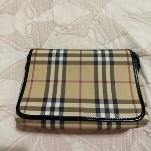 Authentic Burberry Bag. Pre owned, Good condition. 10 1/2 x 7 inch. / 26 x 18 cm